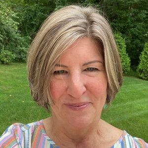 Meet your Posher, Lori